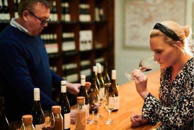 Experiencia de cata de vinos premium en Pokolbin