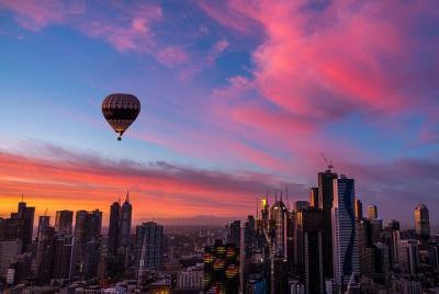 Vuelo al amanecer sobre Melbourne en globo aerostático