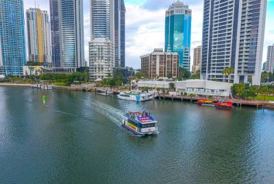 Crucero fluvial de 1.5 horas por la costa de oro desde Surfers Paradise Crucero fluvial de 1.5 horas por la costa de oro desde Surfers Paradise