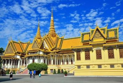 Phnom Penh y Afueras Tours privados de descubrimiento: dos días Phnom Penh y Afueras Tours privados de descubrimiento: dos días