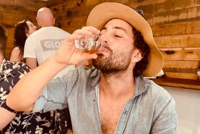 Tour por la destilería y cervecería Hipster Sipster - Norte de Nu