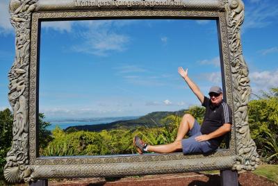 Excursión de un día a la playa de Piha y a un bosque tropical