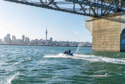 Tour en moto de agua por el puerto de Auckland
