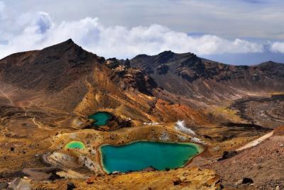 Experiencia de cruce alpino de Tongariro: pernoctación [tour de 2 Experiencia de cruce alpino de Tongariro: pernoctación [tour de 2