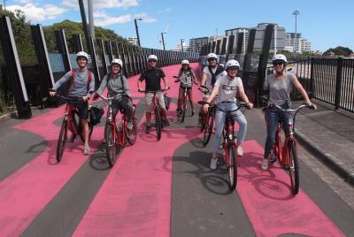 The Inside Loop: un recorrido en bicicleta eléctrica por los barr