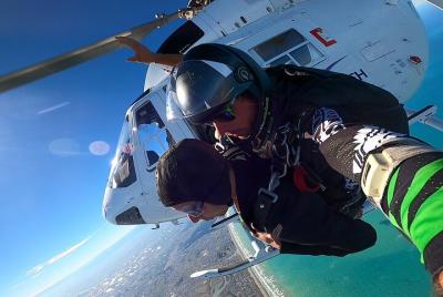 Aventura de paracaidismo en helicóptero en Christchurch