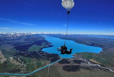 Mt Cook Tour y Sky Dive Combo desde Queenstown