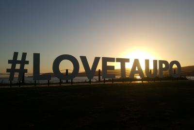 Tour a lo más destacado de Taupo - Ir a explorar el paisaje