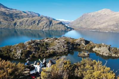 Crucero por el lago y paseo por la naturaleza de la isla: conozca