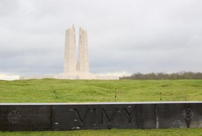 Tour privado de los campos de batalla de Vimy Ridge y Arras desde ARRAS Tour privado de los campos de batalla de Vimy Ridge y Arras desde ARRAS