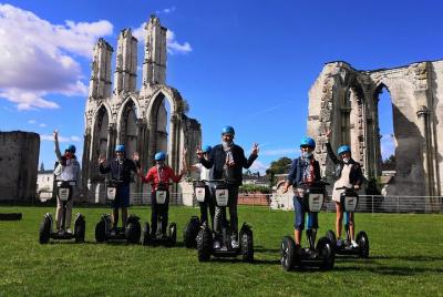 Tour guiado en Segway para grupos pequeños de Saint-Omer Tour guiado en Segway para grupos pequeños de Saint-Omer
