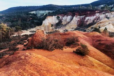 Descubrimiento guiado de Ocre - 1/2 día - Bicicleta eléctrica