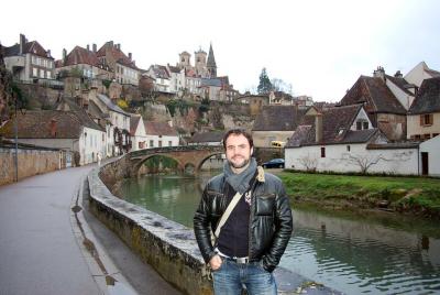 Aspectos destacados turísticos de Semur-en-Auxois: un tour privado de medio día con un local Aspectos destacados turísticos de Semur-en-Auxois: un tour privado de medio día con un local