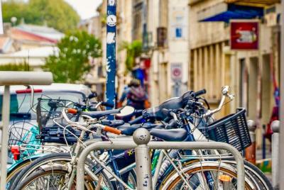 Descubra la alternativa de Burdeos con un local