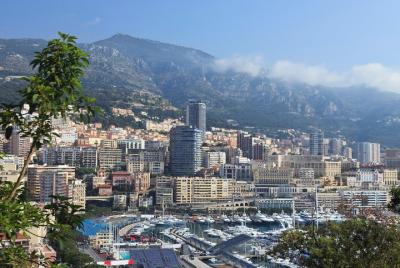 Excursión por la costa de Cannes: Recorrido de medio día para gru Excursión por la costa de Cannes: Recorrido de medio día para gru