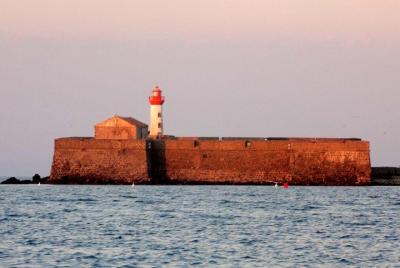 Salida al mar 2 horas - Danycan, desayuno - Desayuno temprano por la mañana. Salida al mar 2 horas - Danycan, desayuno - Desayuno temprano por la mañana.