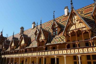 Tour de Beaune en grupo pequeño por Borgoña con cata de vinos de 