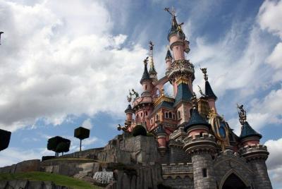 Traslados de Disney - aeropuerto de Beauvais Traslados de Disney - aeropuerto de Beauvais