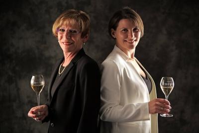 Visita premium al viñedo en Val de Livre y cata de vinos. Visita premium al viñedo en Val de Livre y cata de vinos.