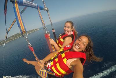 Parasailing en Niza Parasailing en Niza
