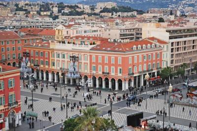 Excursión por la costa de Villefranche: visita para grupos pequeños de medio día de duración a Niza Excursión por la costa de Villefranche: visita para grupos pequeños de medio día de duración a Niza