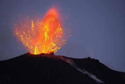Sunset Trekking en Stromboli - Guías vulcanológicas de Ashàra
