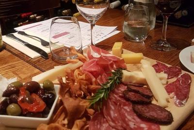 Experiencia de vinos privados y aperitivos en Valley d Experiencia de vinos privados y aperitivos en Valley d'Itria