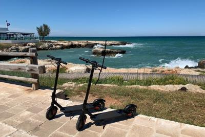Alquiler de Scooter Eléctrico en Monopoli Alquiler de Scooter Eléctrico en Monopoli