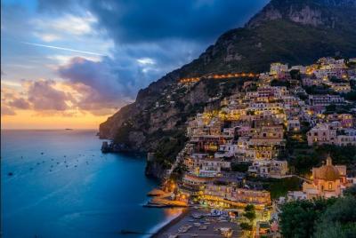 Tour al atardecer de la costa de Amalfi más cena. Tour al atardecer de la costa de Amalfi más cena.