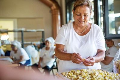 Prepara y prueba la orecchiette + Tour de Bari Vecchia Prepara y prueba la orecchiette + Tour de Bari Vecchia
