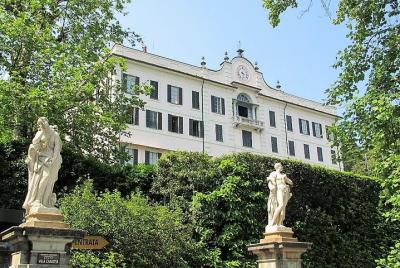 Paseo en barco - Villas históricas