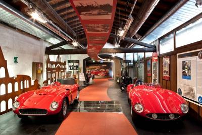 Museo de la carrera de autos de Mille Miglia Museo de la carrera de autos de Mille Miglia