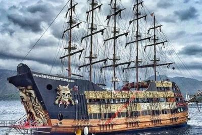 Yate Todo Incluido '' Barbossa ''