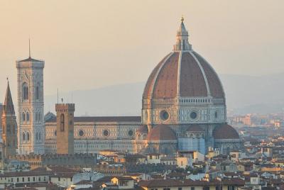 Traslado privado desde la ciudad de Florencia a la estación de tr