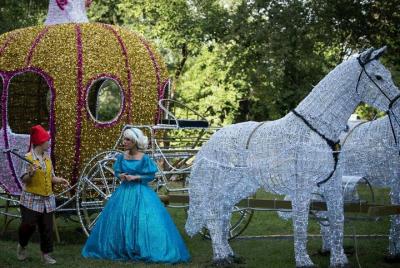 Bosco delle Favole y noche en hotel 4 *