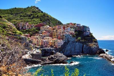 Excursión de senderismo a Cinque Terre desde el puerto de La Spezia Excursión de senderismo a Cinque Terre desde el puerto de La Spezia