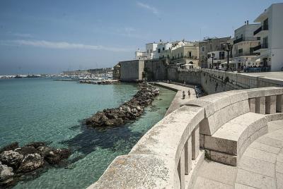 Recorrido a pie por Otranto Recorrido a pie por Otranto