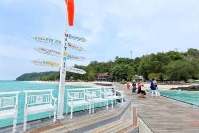 Lancha motora Phi Phi Khai Maiton