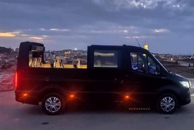 Tour experiencial en minivan descapotable de lujo