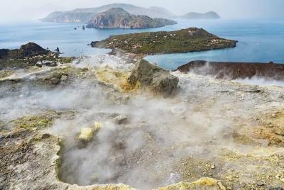 Senderismo Trekking en la isla de Vulcano Senderismo Trekking en la isla de Vulcano