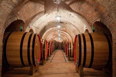 Montepulciano: visita a la bodega y experiencia de degustación Montepulciano: visita a la bodega y experiencia de degustación
