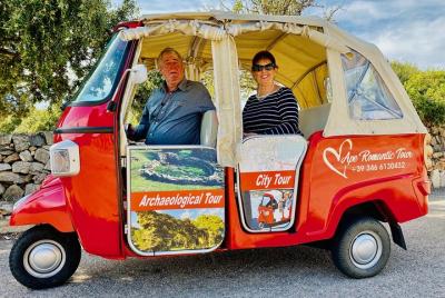 Visita turística a Olbia con tuk tuk (completo)