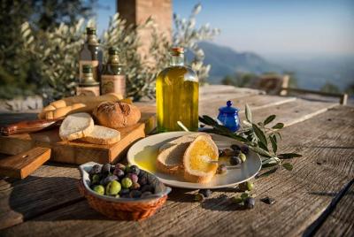 Desde Padua: tour de aceite y vino de las colinas Euganeas Desde Padua: tour de aceite y vino de las colinas Euganeas