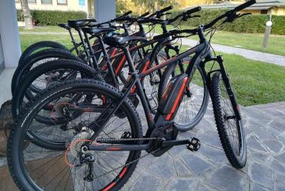Alquiler de bicicletas eléctricas de montaña EMTB Alquiler de bicicletas eléctricas de montaña EMTB