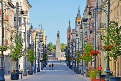 Łódź - Tour de 1 día a la ciudad polaca más sorprendente (desde V Łódź - Tour de 1 día a la ciudad polaca más sorprendente (desde V