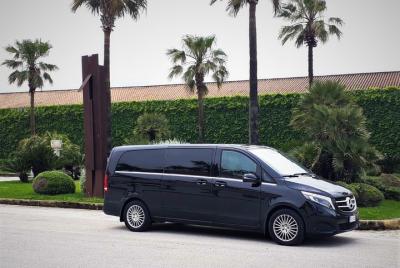 Traslado privado desde el aeropuerto de Palermo al Hotel Federico