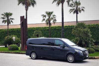 Traslado privado desde el aeropuerto de Palermo al Hotel Porta Fe Traslado privado desde el aeropuerto de Palermo al Hotel Porta Fe