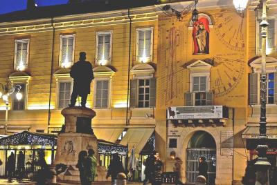 Parma Highlights Tour en grupo pequeño por la noche Parma Highlights Tour en grupo pequeño por la noche