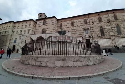Visita guiada a pie por lo más destacado de Perugia - Tour privad Visita guiada a pie por lo más destacado de Perugia - Tour privad
