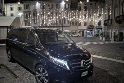 Sorrento - Aeropuerto de Napoli (NAP) / Traslado privado en furgo